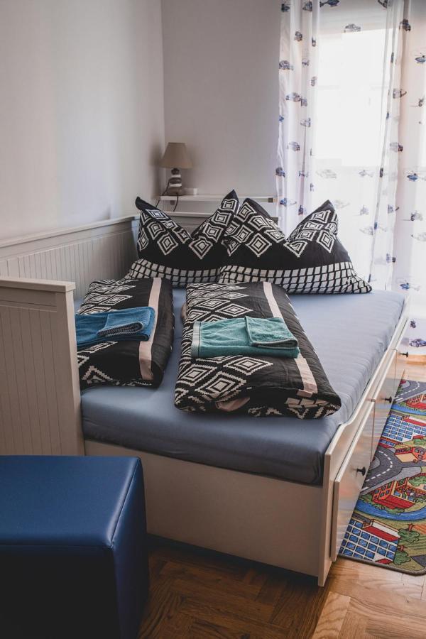 Helles 3 Schlafzimmer Apartment Zwischen Zagreb Zentrum & Natur מראה חיצוני תמונה